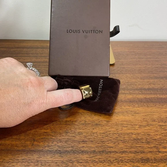 Louis Vuitton Gold and Tan Ring